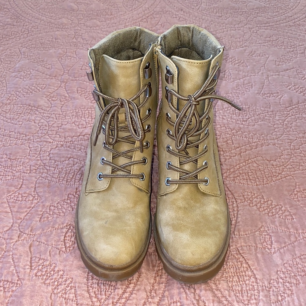 Size 11 Madden Girl Combat Boots with short heel; Camel color.